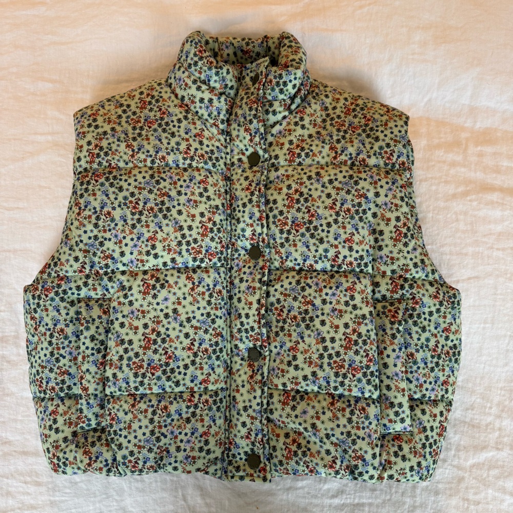 Sandro Floral Puffer Vest, like new, size 38, fits like S